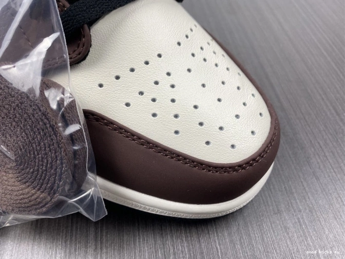 Jordan Air DC6991-200 Mocha 1 Low 0825